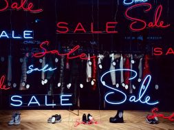Fashion-store-with-Sale-signs-in-window.jpg